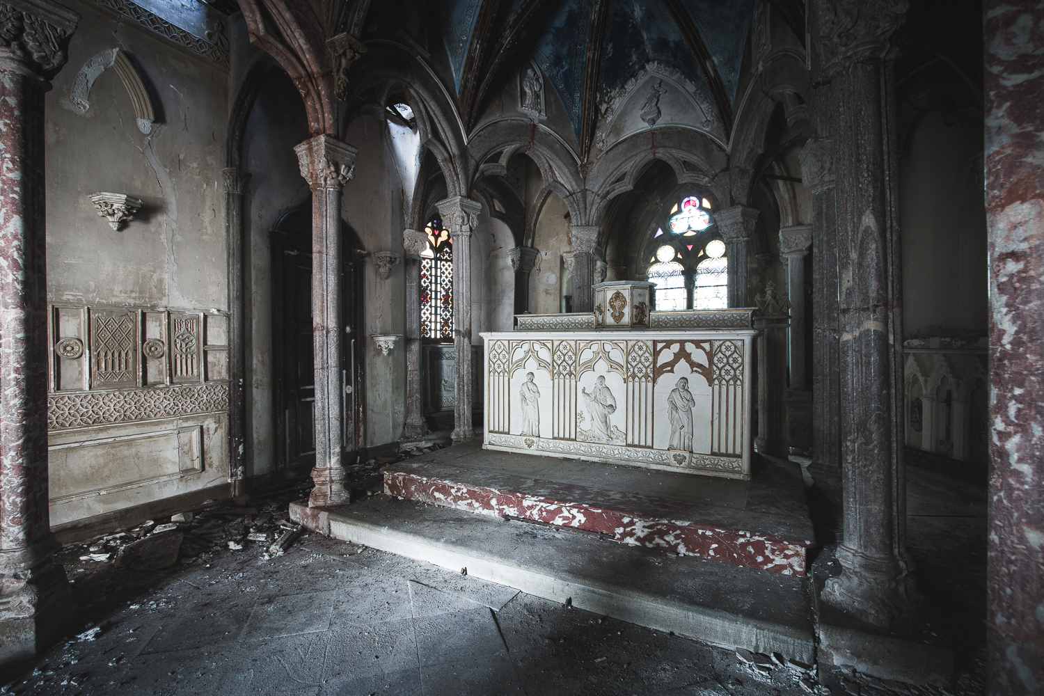 Deserted Altar